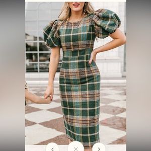 Ivy city co dress. Size medium. NWT. 100% polyester made to look like wool.